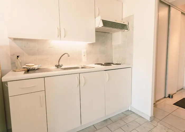 Ocean Dream With Seaview By Interhome